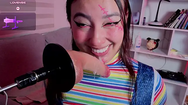 Gaby_Miller22 - Mouth to face milk x3min