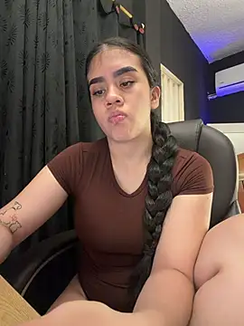 Alhaana_ - OPEN SEXY ASS IN DOGGY!
