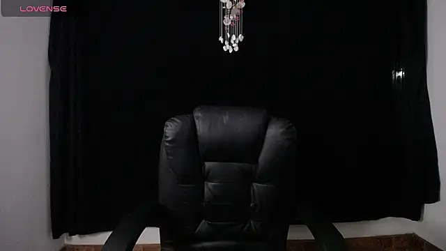 Foxysweet09 - titty masturbation