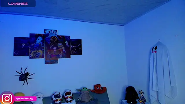 Nicorobinn - lush ass with squirt a lot juice