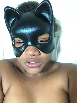 Floresita_01 - milk on her face and she swallows it