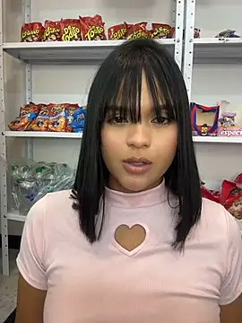 Bella-Ferrer - ride torso in the store