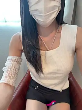 Karen_0410 - 上の服ぽいでえっちな紐ビキニになるよ👙