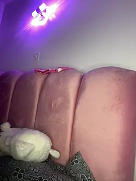 Naughtynovaaa - Flash pussy