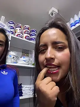 NaraAndNyla - Spank ass x5 in store 🍓