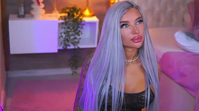 Juicy_Jessye - Warm me up with your touches