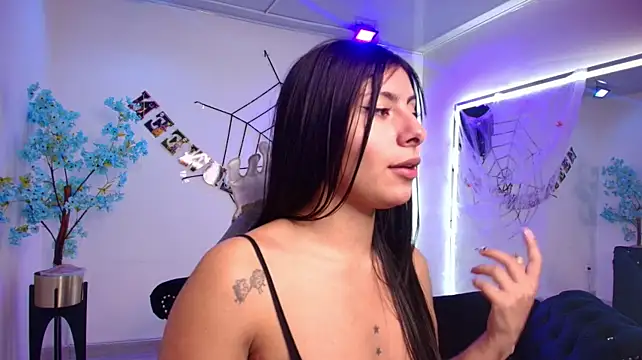 Gabriela_milani - completely naked 😈