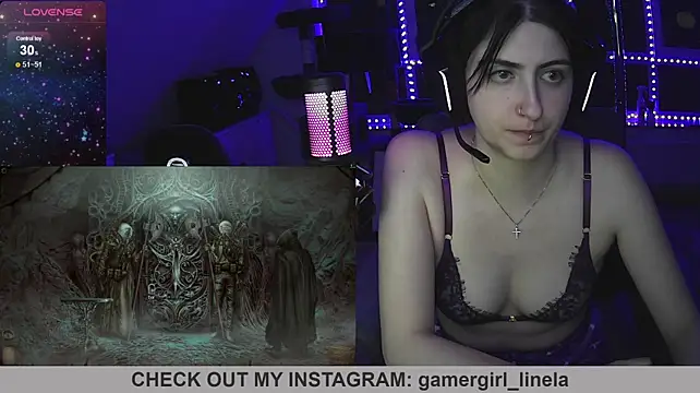 Gamergirl-Linela - LT Gets Dildo Blowjob Video