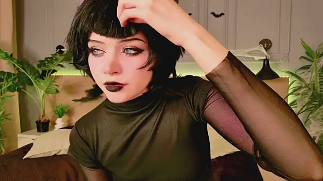 Dark_Diva - show ьe more