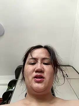 Amy1688 - 脱内裤直播一分钟
