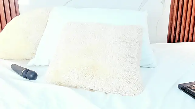 Miamiller69 - hello mia