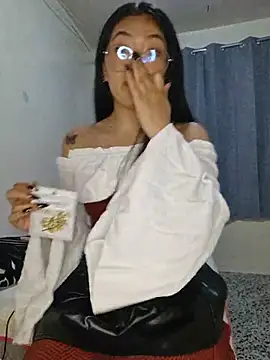 Victoria_722 - FULL NAKED X 15MIN