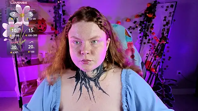 Cassie_xKiss - bare chest