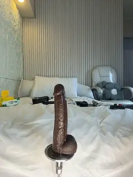 Marianna_uzcategui - 30 sec max speed + fingering ass