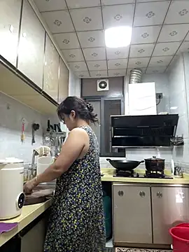 Amy1688 - 脱内裤直播一分钟