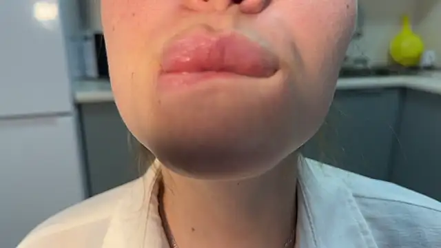 Sairallyn - sexy doggy
