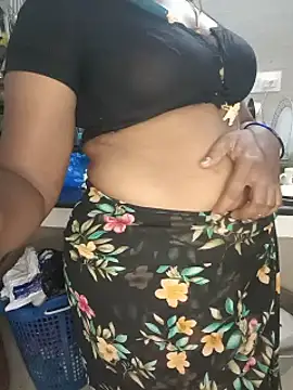 Tamil-hotwife - Ass show