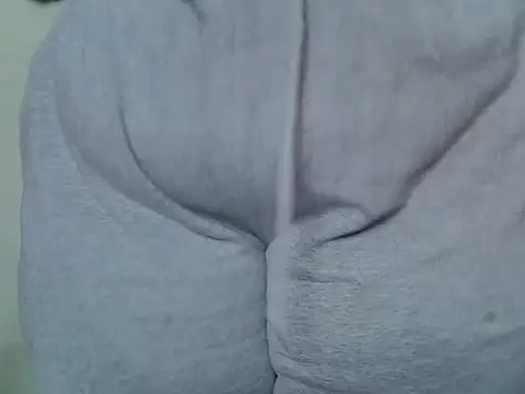 Curvy_Charm - Squirt Show (not below 30 tkns)