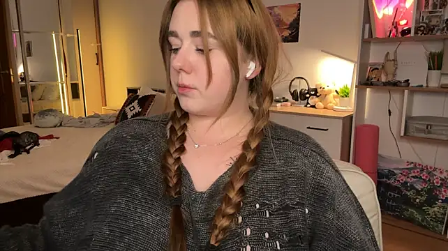 Kimbeam - CUM AND SQUIRT A LOT