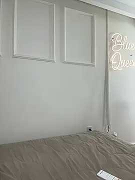 Miss_blue69 - Take out my big boobs💗
