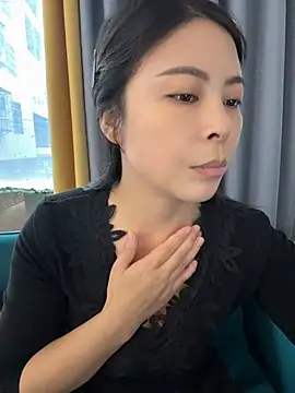 YaoYao8888 - 精油抹胸