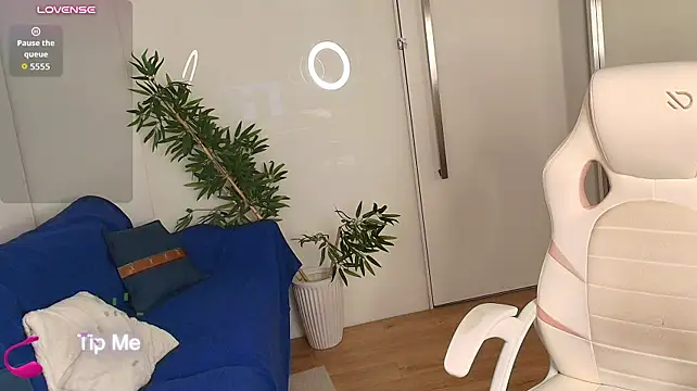Becky_Apples - spank ass 1 minute