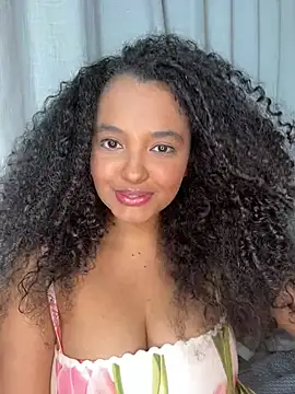 Queenpandinha - Plug G+ Boobs + cuspe no corpo todo