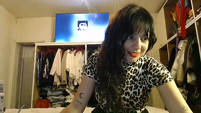 Mickyta - desnuda por 10 mint