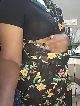 Tamil-hotwife - Ass show