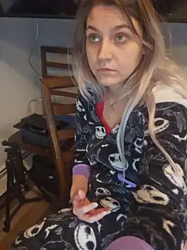 ScarletsWeb - 🔥Naked Entire Show🔥
