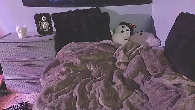 Tayamorxo - finger pussy for 3 minutes