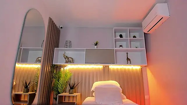 Jazminmoree - 🍒✨Turn around + spank ass x3🍒✨