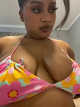 Amberr_Roose