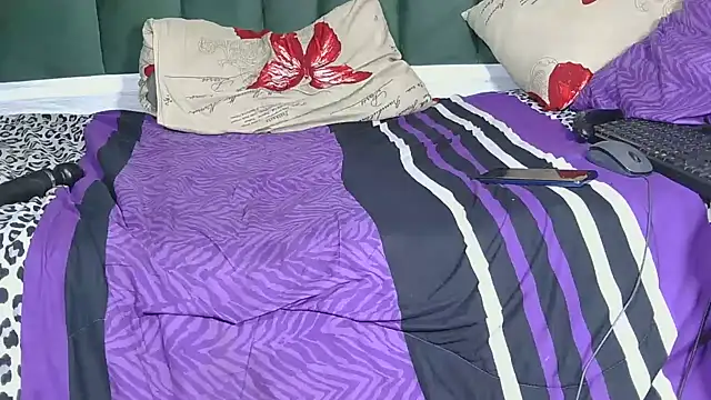 Catladyxx23 - New