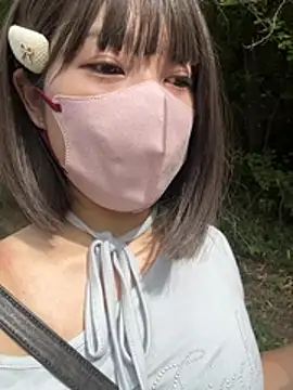 Ema_xx - コンビニでお水買う‼️