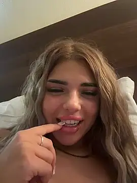 SofiBellini - Oil show with my stepsis