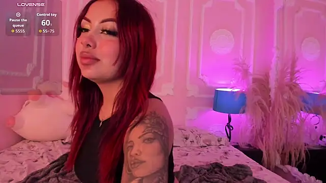 Amber_Laurentt - Control toy x 3 min + moam your name 😈