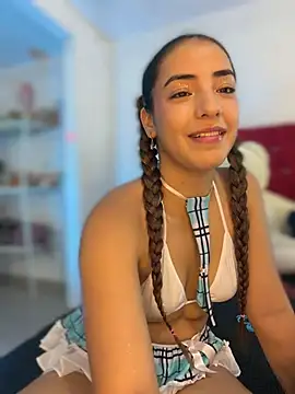 Bella-Saint - HELLO BELLA