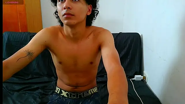 Twink_Dennis - Fuck Doggystyle