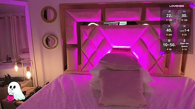 KarinaStore - 🍊 Oiled toppless + blow job 👅