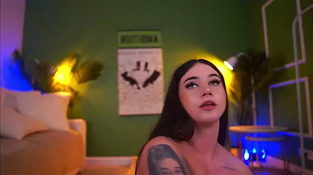 LexiSolene - Dildo fuck in missionary