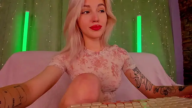 LisaFoxyMe