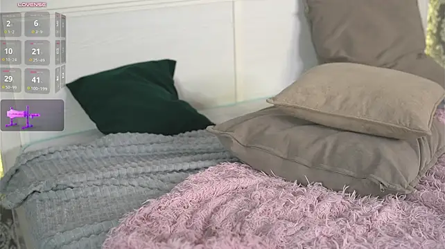 Wander_Nova - Spank my boooooooty