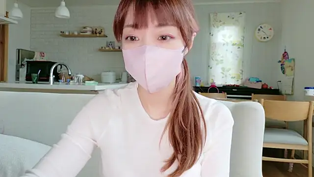 SUZU_1201 - M字で手錠拘束❣️