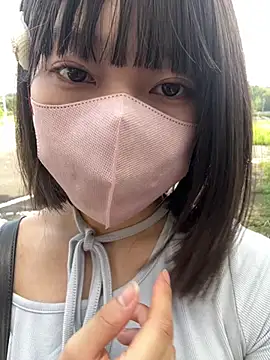Ema_xx - コンビニでお水買う‼️