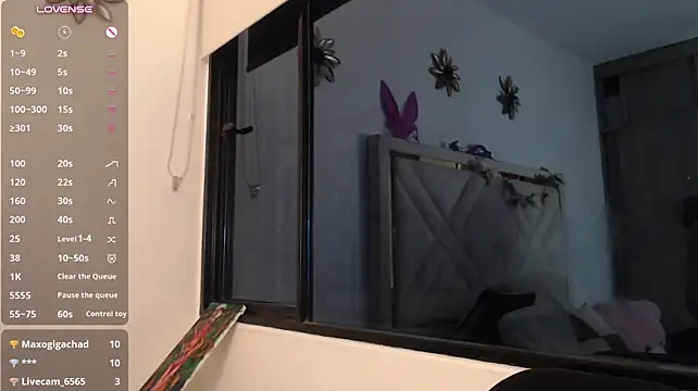 MistyVelvet_ - show tits