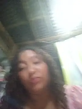 BebesitaYuliza - Desnudo x 5 min🤩