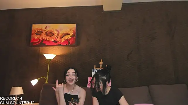 Roomies - MAKE US SQUIRT 💦