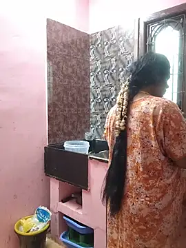 Tamilaruvi