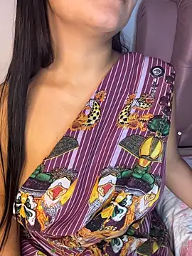 Shara_queen1 - show tits